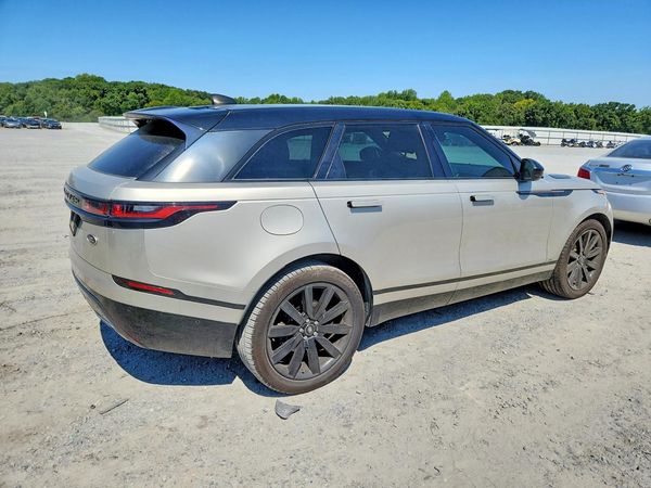 2018 LAND ROVER RANGE ROVER VELAR R-Dynamic SE