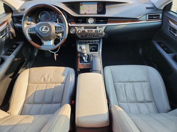 2018 LEXUS ES 350