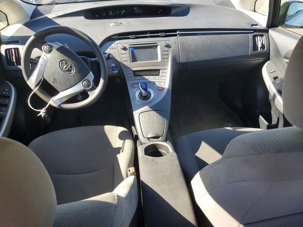 2014 TOYOTA PRIUS