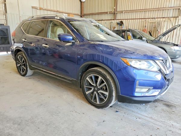 2020 NISSAN ROGUE — Passenger 3/4