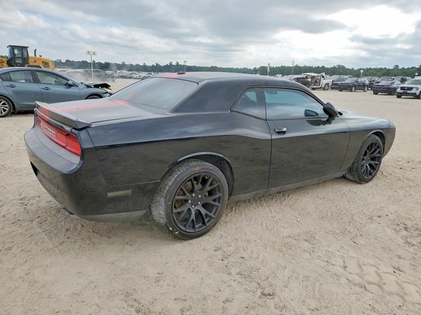 2013 DODGE CHALLENGER Base