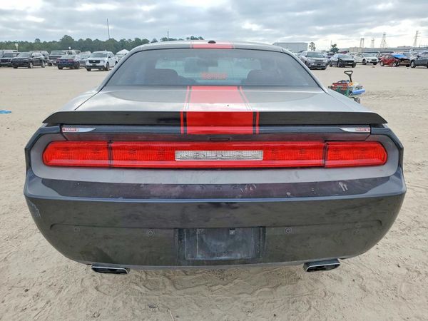 2013 DODGE CHALLENGER Base