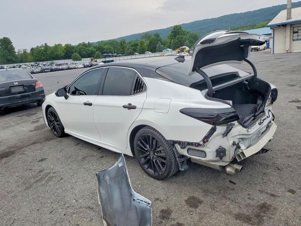 2021 TOYOTA CAMRY XSE