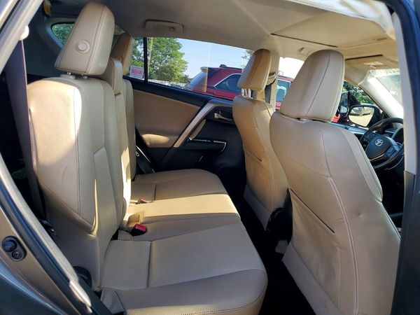2015 TOYOTA RAV4 Limited (G Grade)