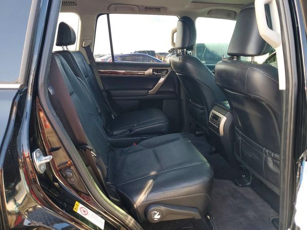 2017 LEXUS GX 460