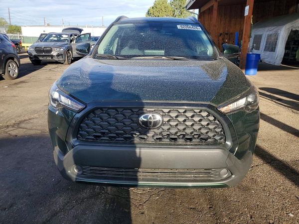2022 TOYOTA COROLLA CROSS LE — DIRF