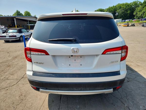 2020 HONDA PILOT