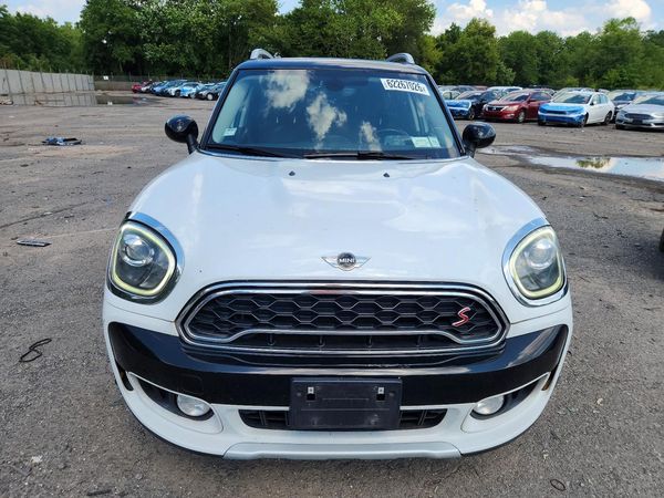 2018 MINI COOPER