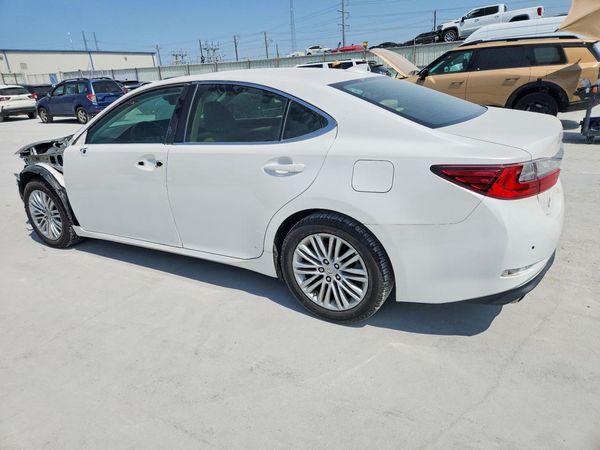 2017 LEXUS ES