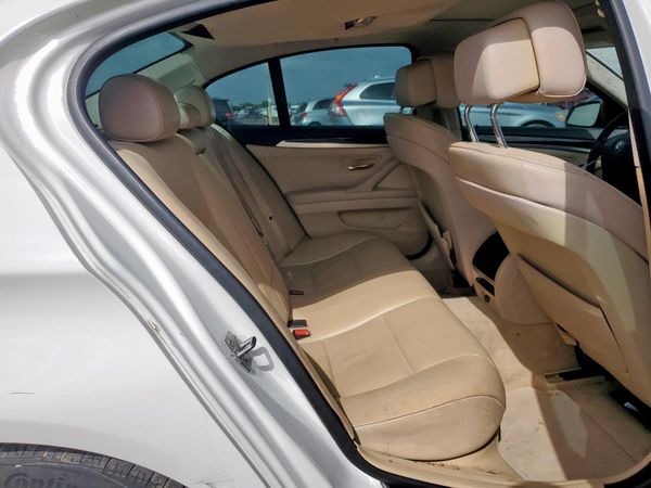 2012 BMW 528