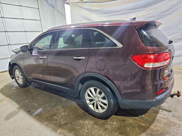2016 KIA SORENTO L / LX