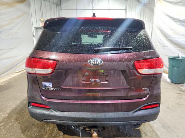 2016 KIA SORENTO L / LX