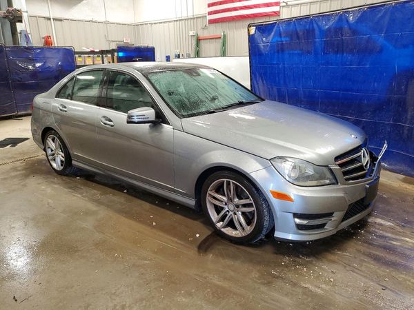 2014 MERCEDES-BENZ C C300 4 MATIC