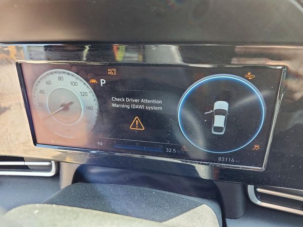 2022 HYUNDAI ELANTRA SEL w/ Premium Pkg