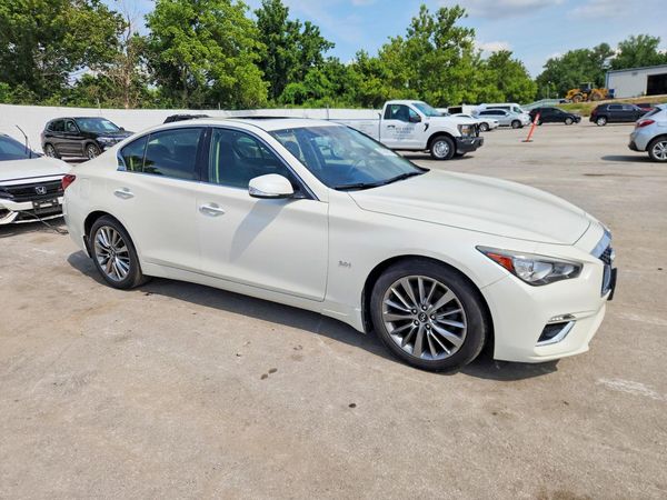 2018 INFINITI Q50 — Passenger 3/4