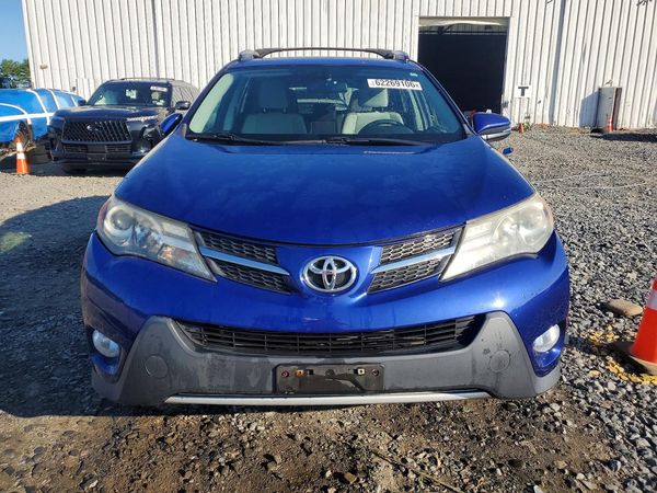 2015 TOYOTA RAV4 XLE (M Grade)