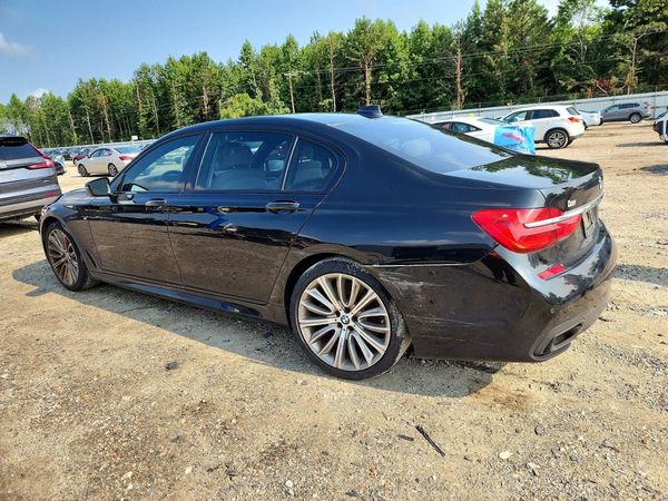 2018 BMW 750