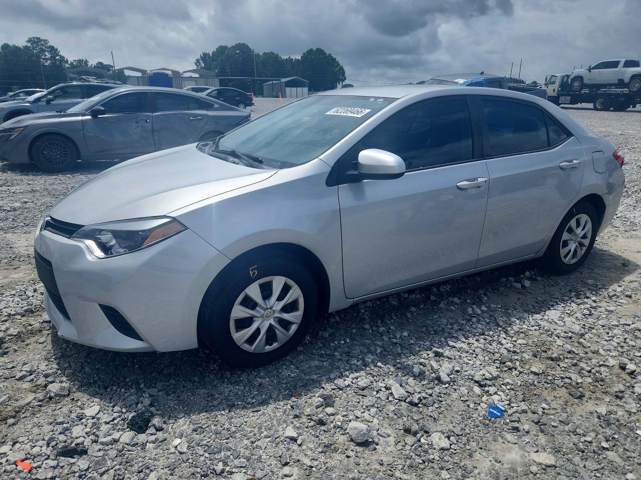 2015 TOYOTA COROLLA