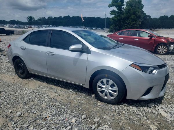 2015 TOYOTA COROLLA