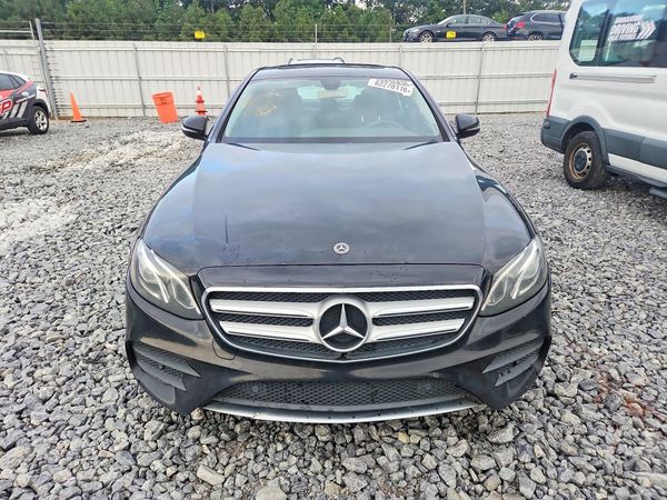2018 MERCEDES-BENZ E E300