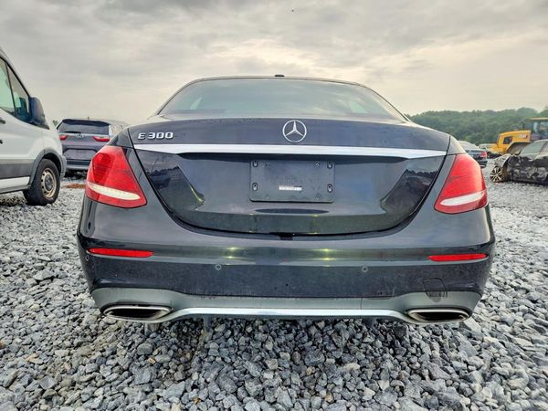 2018 MERCEDES-BENZ E E300
