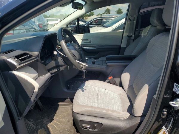 2023 TOYOTA SIENNA
