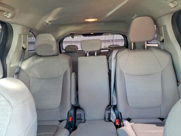 2023 TOYOTA SIENNA