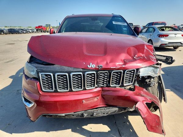 2020 JEEP GRAND CHEROKEE LAREDO 4X2