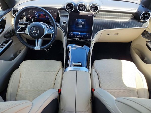 2024 MERCEDES-BENZ GLC
