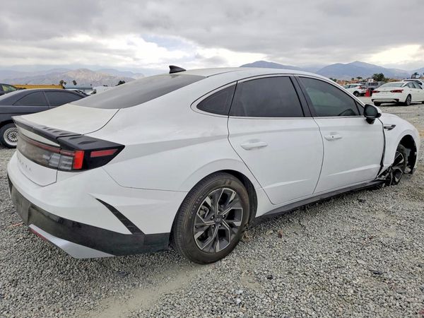 2025 HYUNDAI SONATA