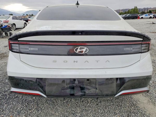 2025 HYUNDAI SONATA