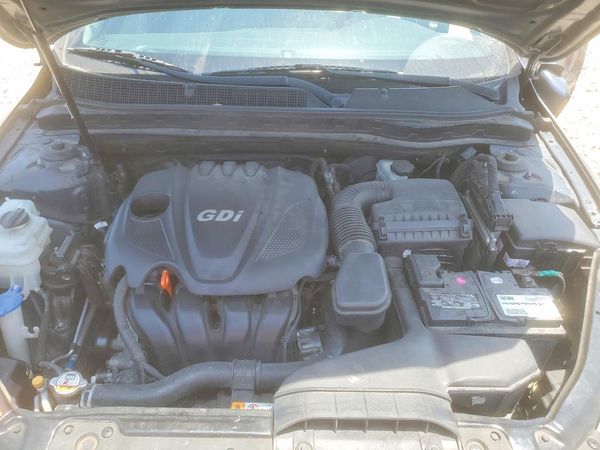 2015 KIA OPTIMA GL - Middle-low