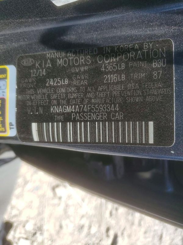 2015 KIA OPTIMA GL - Middle-low