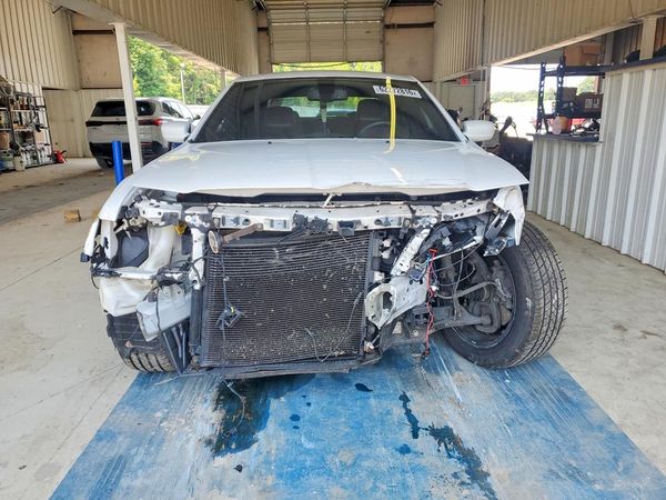 2017 CHRYSLER 300