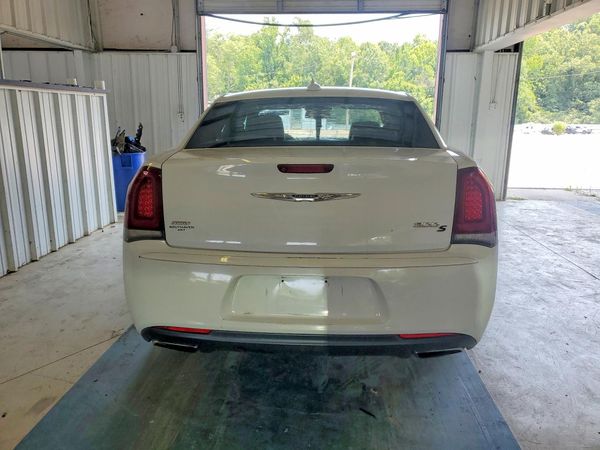2017 CHRYSLER 300