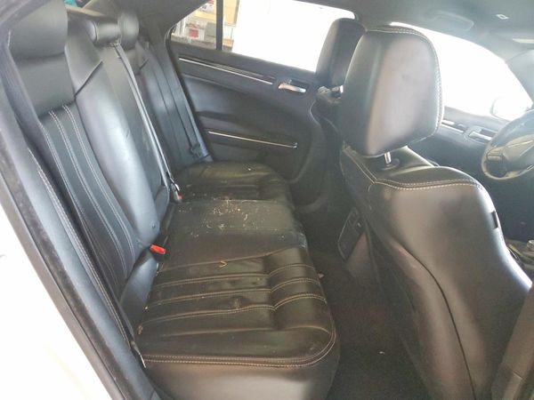 2017 CHRYSLER 300