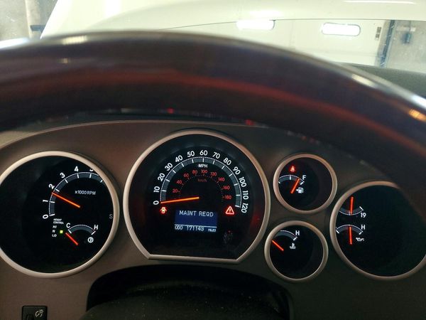 2015 TOYOTA SEQUOIA Platinum Grade