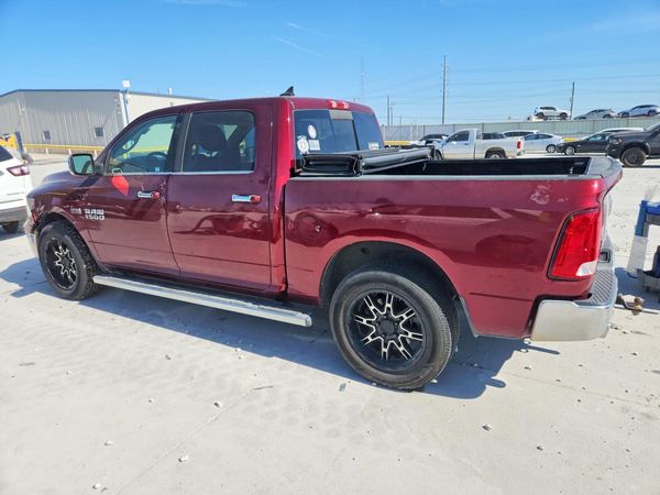 2018 RAM 1500 SLT CREW CAB 4X2