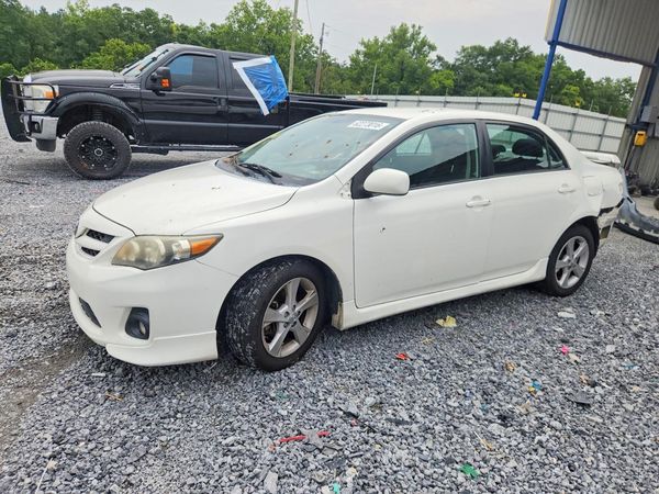 2013 TOYOTA COROLLA