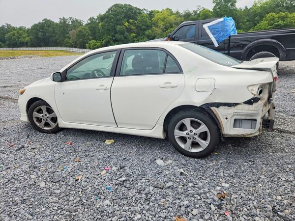 2013 TOYOTA COROLLA