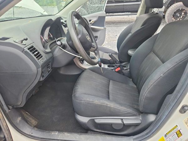 2013 TOYOTA COROLLA