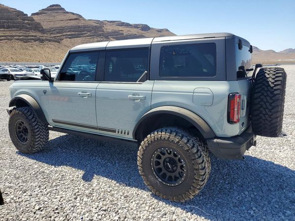 2021 FORD BRONCO