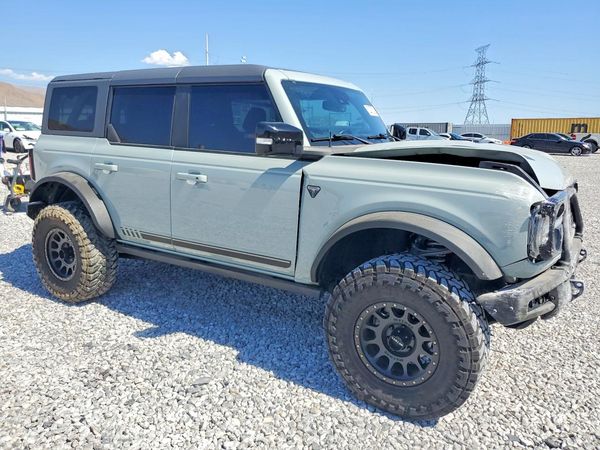2021 FORD BRONCO