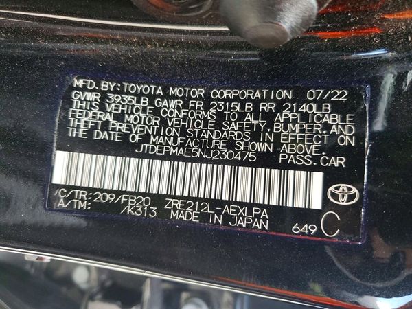 2022 TOYOTA COROLLA