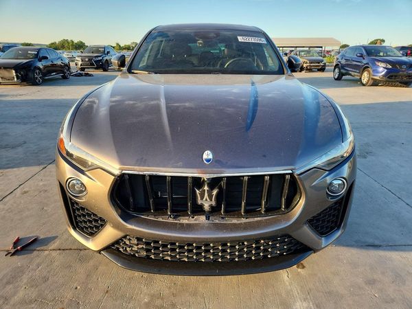 2023 MASERATI LEVANTE