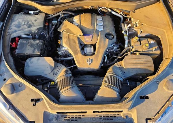 2023 MASERATI LEVANTE