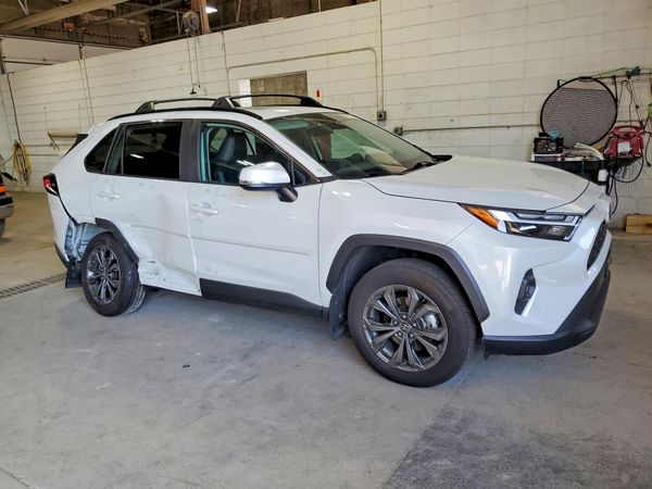 2024 TOYOTA RAV4