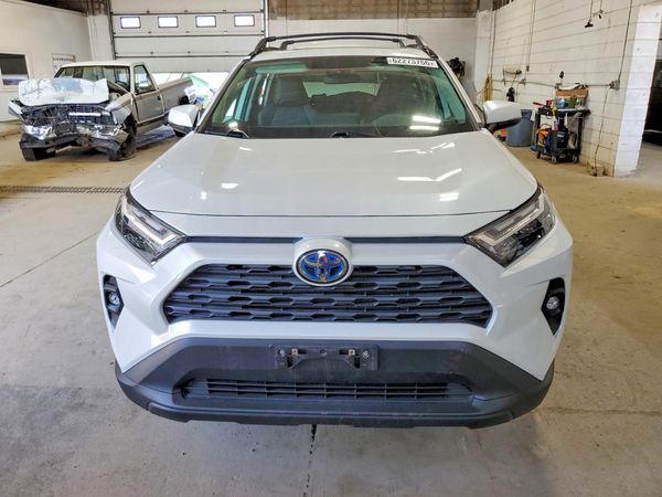 2024 TOYOTA RAV4