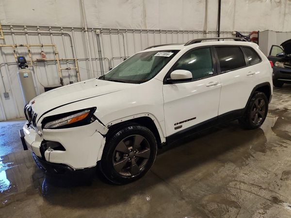 2016 JEEP CHEROKEE LATITUDE 4X4