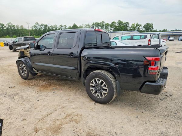 2022 NISSAN FRONTIER Crew Cab